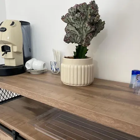 Elda Luxury Monolocale Apartmán